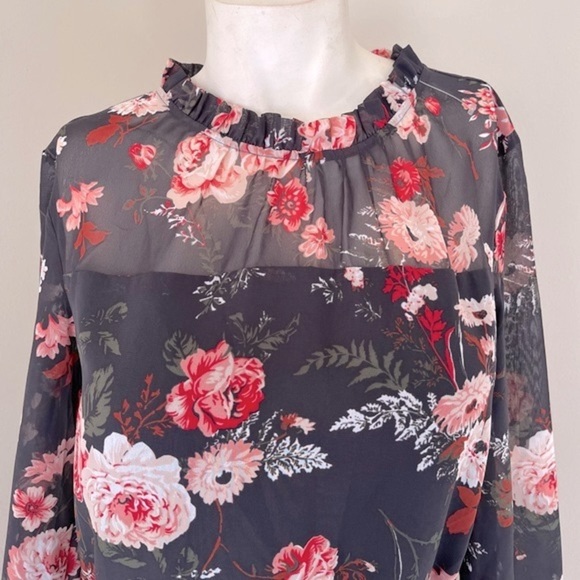 LOFT floral dress with sheer long sleeves - Picture 3 of 8